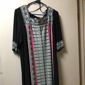 Women’s plus size dress